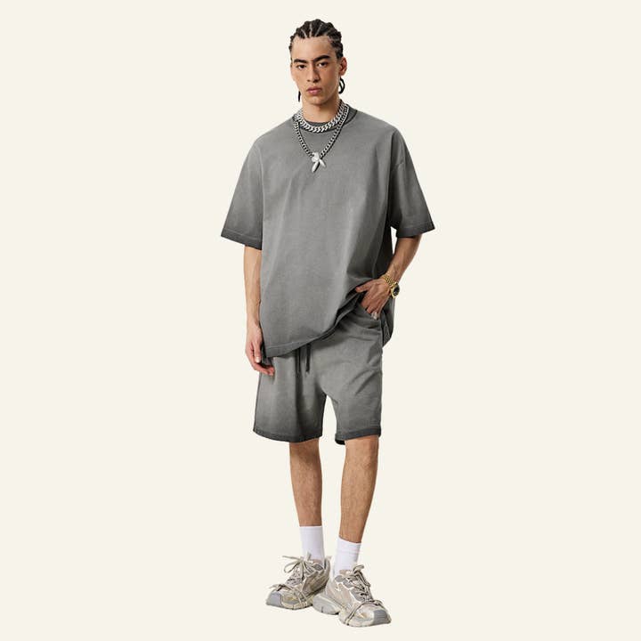 Ensemble en coton vintage lavé pour hommes : T-shirt décontracté et short pour la vente par particleactive