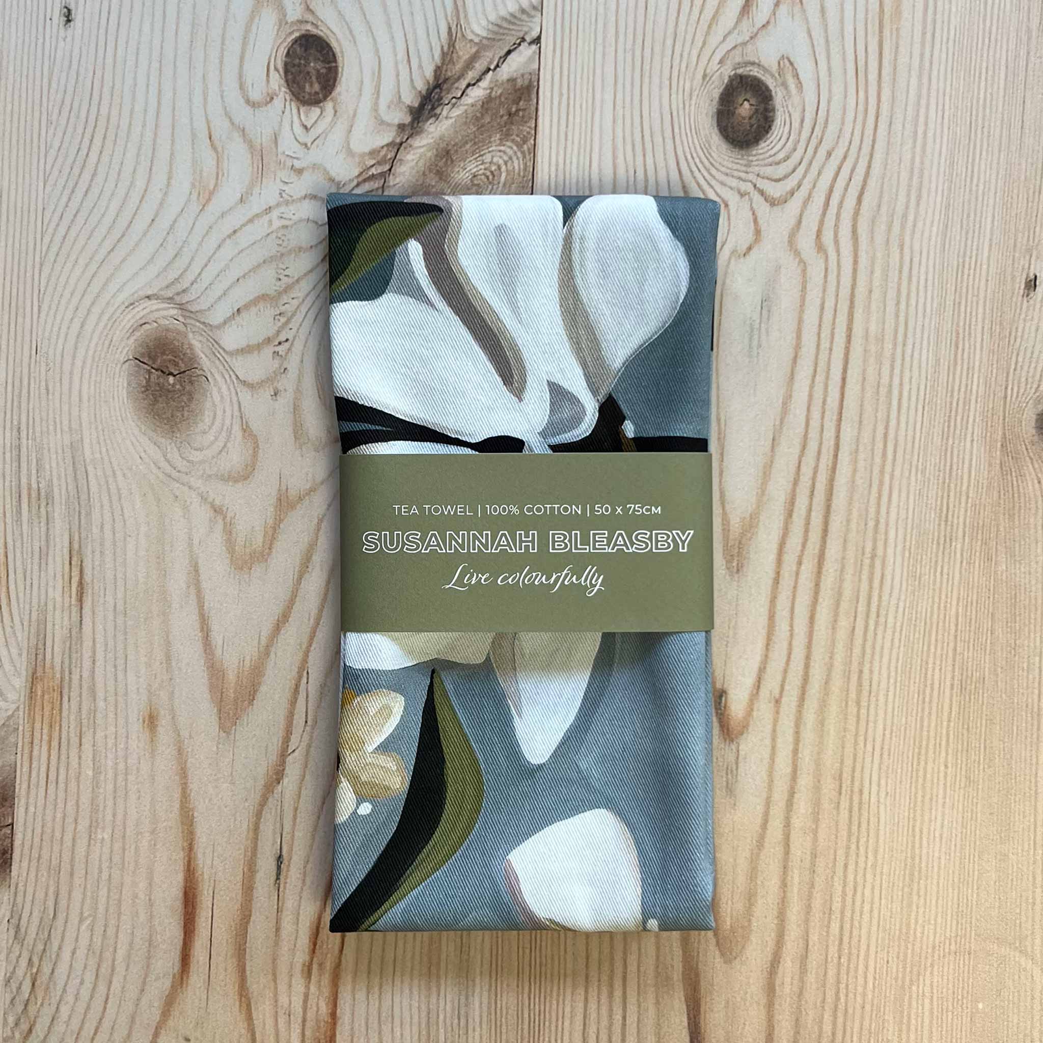 Susannah Bleasby Art - Wholesale Tea Towel - Cotton tea towel | Floral tea towel | 'Grey Garden'1