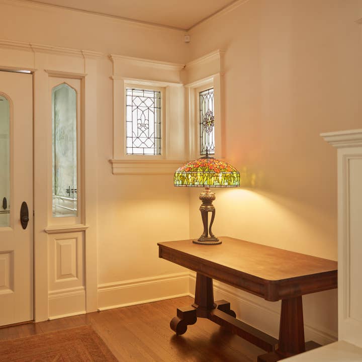 River of Goods - Wholesale Accent/Desk Lamp - 33.25"H Tulip Tiffany-Style Stained Glass Table Lamp4