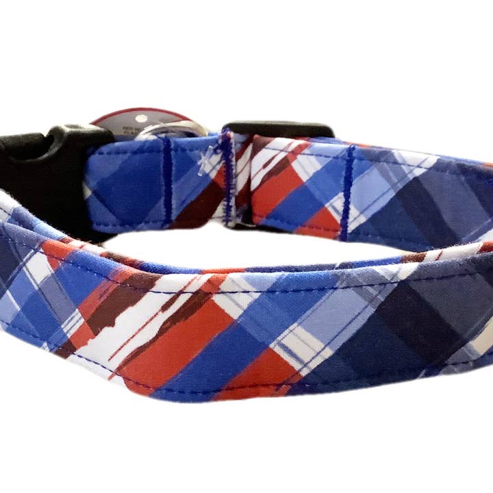 Collar a cuadros rojo, blanco y azul para venta al por mayor de Dog Collar World