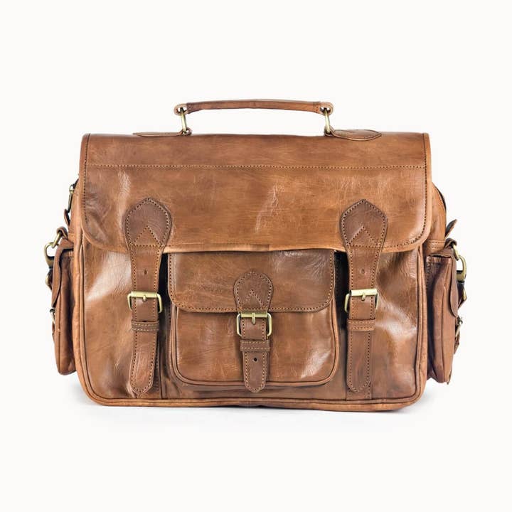 Ledertasche „Kahuna“ – starke und praktische Businesstasche für den Großhandel von Doenya Leather Fashion