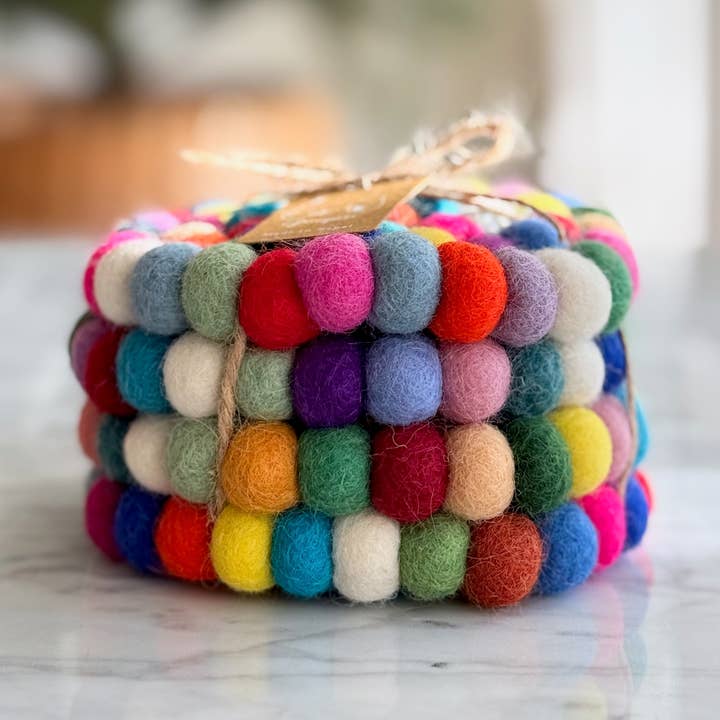 Ganapati – wholesale Underlägg – Filt Ball Rainbow Round Cup Underlägg - Set med 40