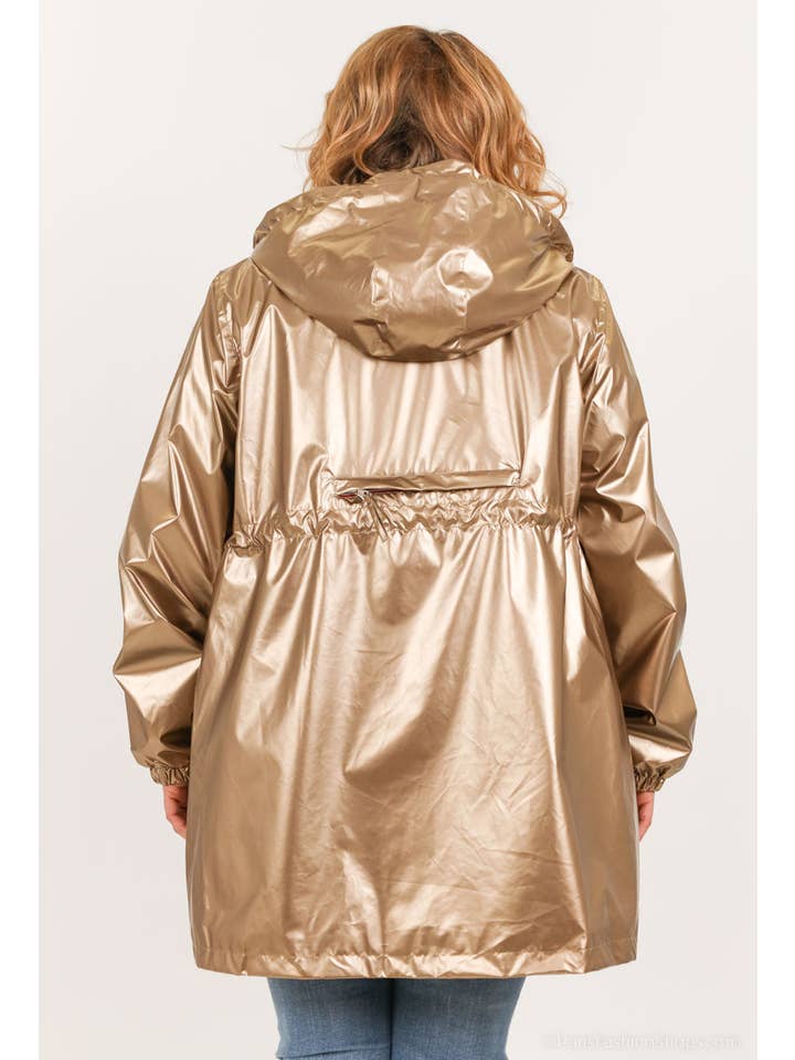 Attrait Paris - Venta al por mayor Cortavientos - Mujer - Cortavientos largo metálico con capucha y cremallera de colores Tallas grandes15