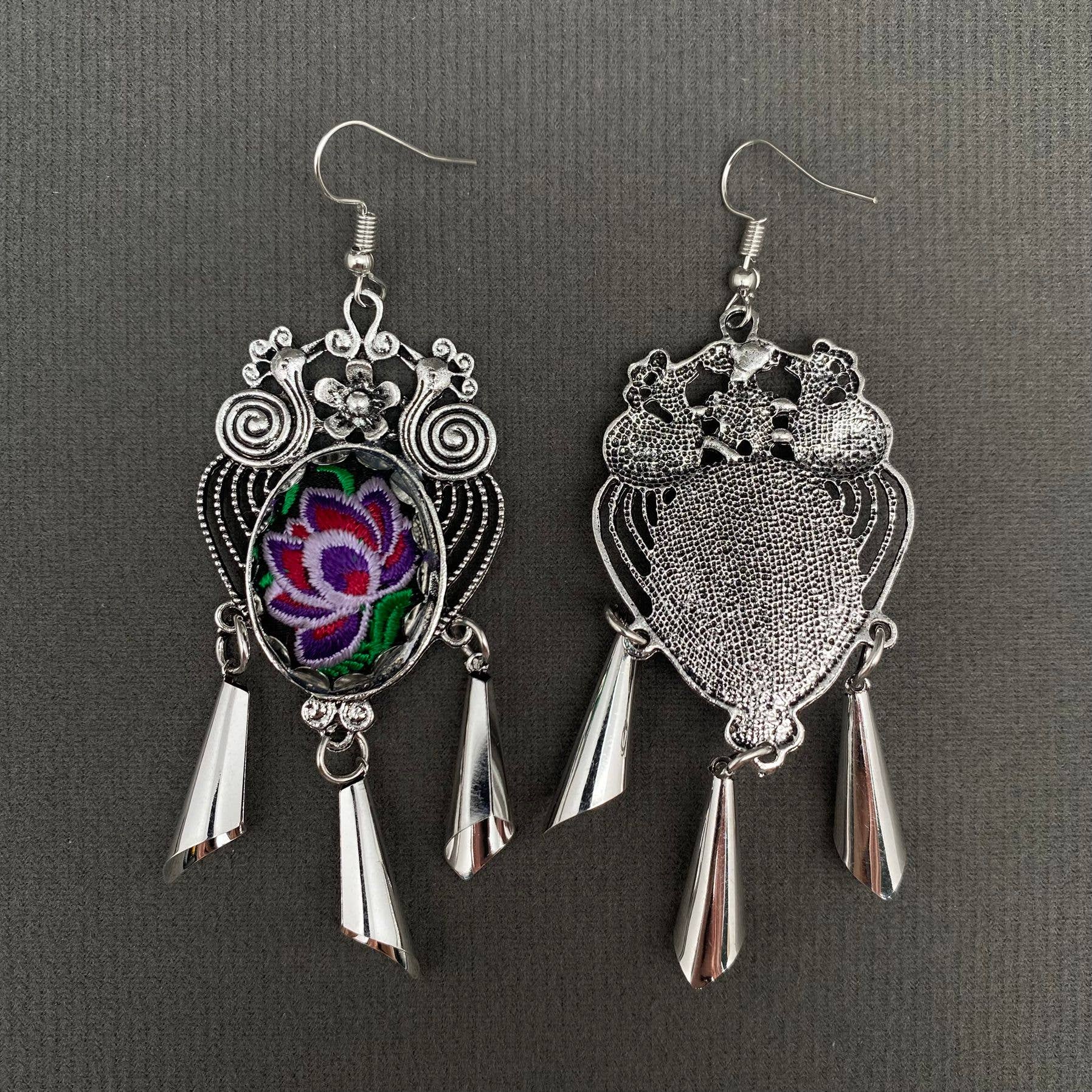 Mio Queena – wholesale Dangle earrings – Multi-style Vintage Woven Flower Pattern Ethnic Style Earrings10