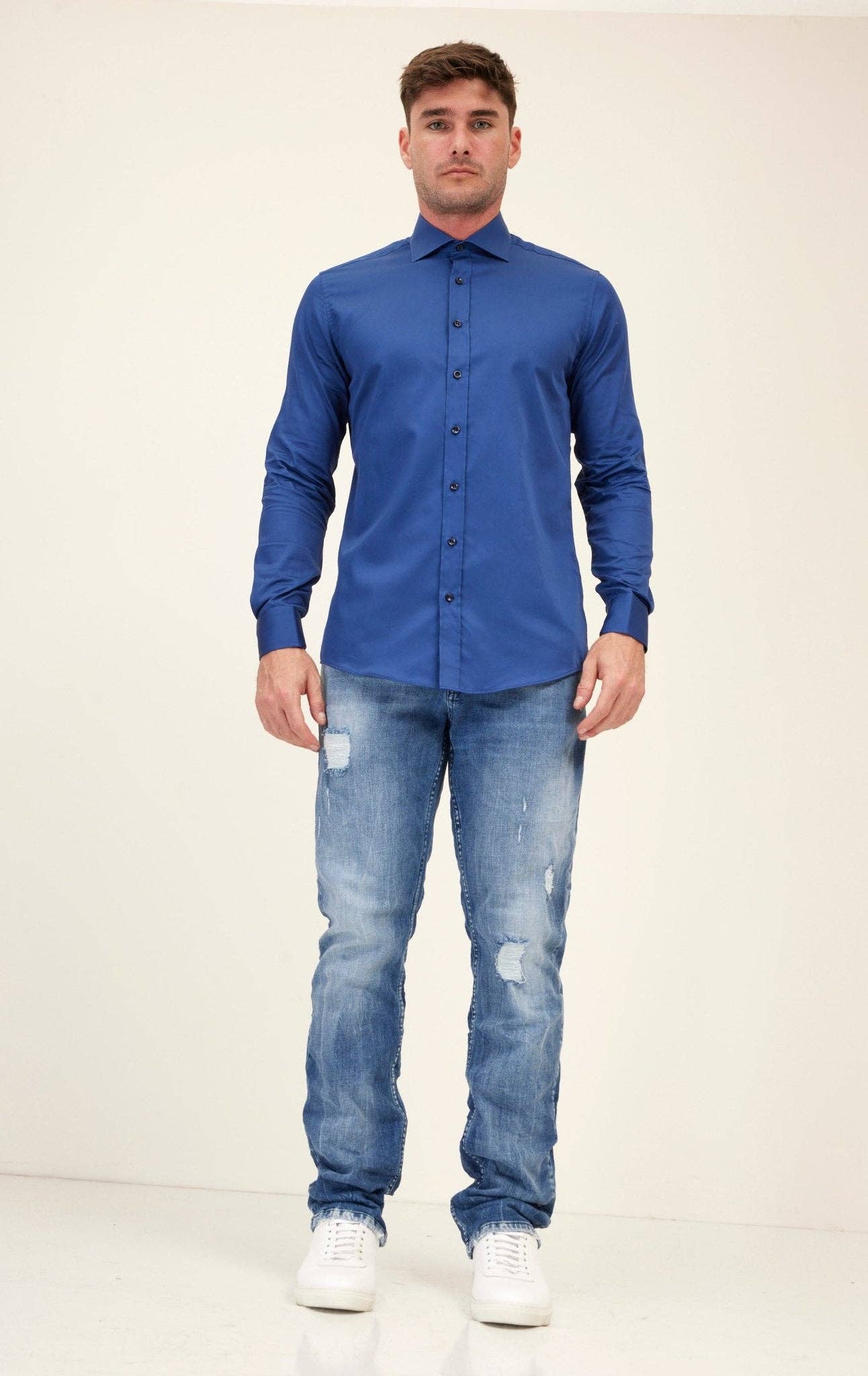 Men's Pure Cotton Spread Collar Fitted Dress Shirt - Navy for wholesale on Faire3