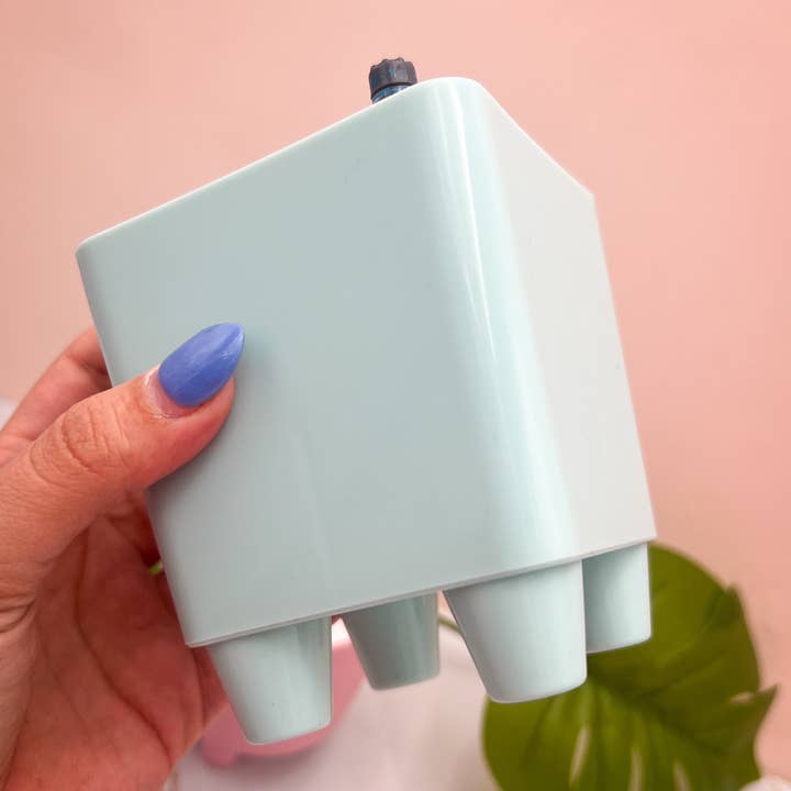 Propagation Diaries - Wholesale Plant Pot - 4" Self Watering Moo Pot5