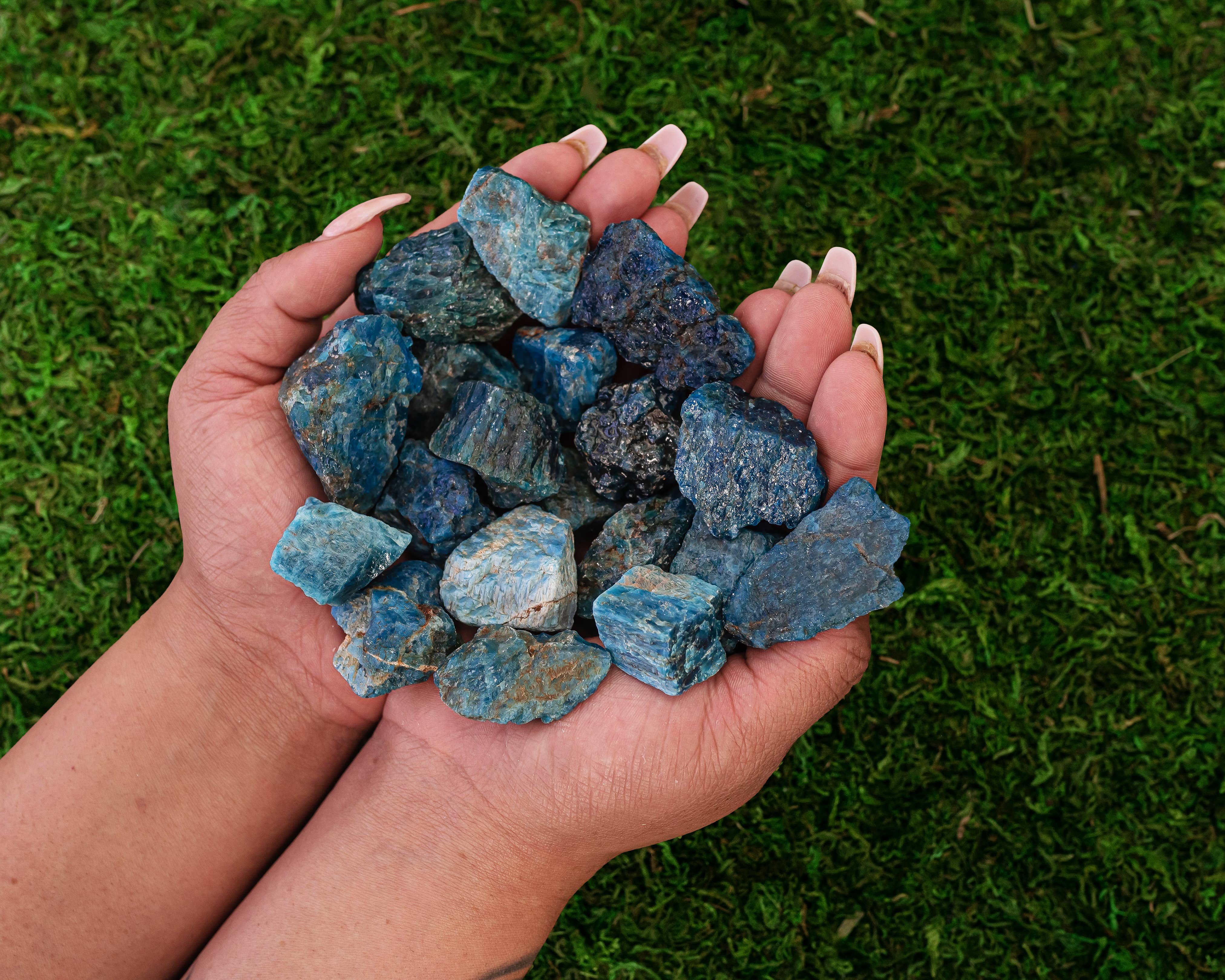 Sarimoire - Wholesale Spiritual Stone/Crystal - 1lb of Rough Blue Apatite Crystal Natural Healing Crystals3