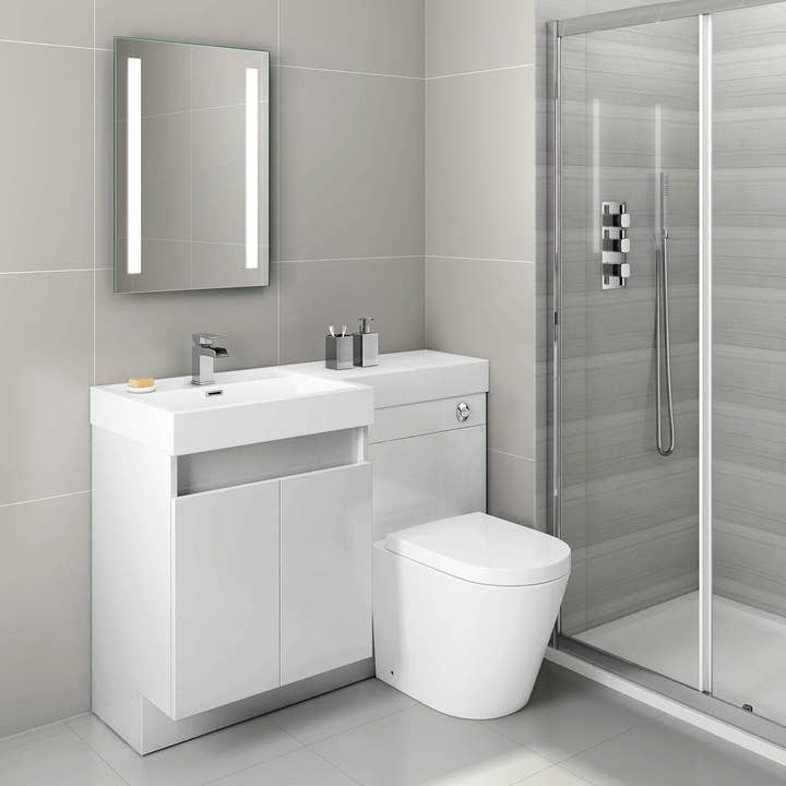 Bathroom4Less – wholesale Wall mirror – Illuminated Mirror With LED Light Battery 700mm x 500mm3