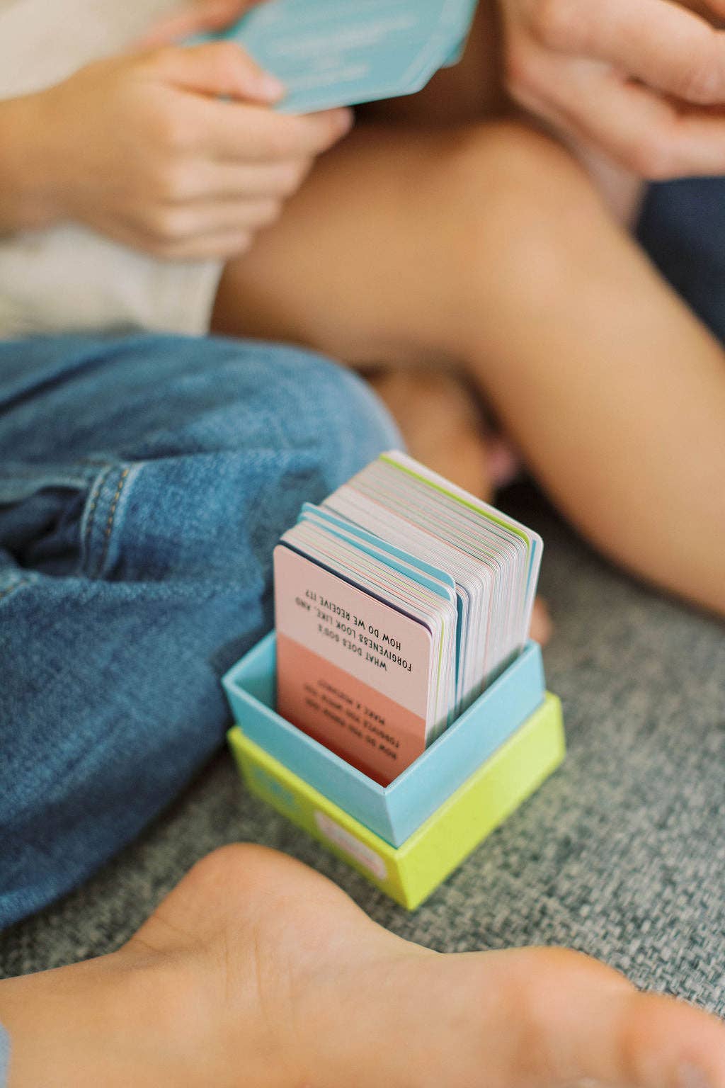 Tiny Theologians - Wholesale Learning Cards - Kids & Baby - Everyday Discipleship: Questions to Help Families Grow Together20