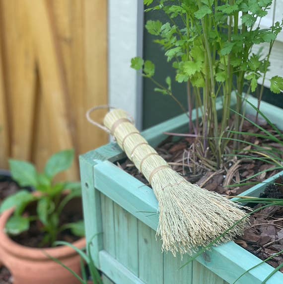 Husk Brooms - Wholesale Broom - Garden Brush3