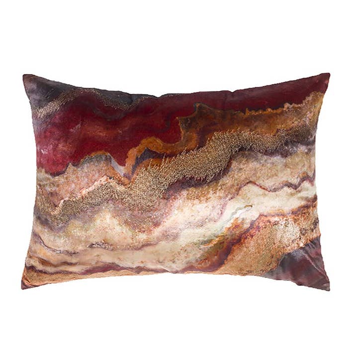 Aranga Pude for engroshandel hos Marie Burgos Collection