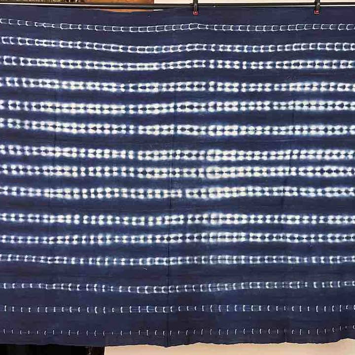 Vintage Mossi Indigo Textil „Wrapper“ | 60 x 44" für den Großhandel von The Niger Bend