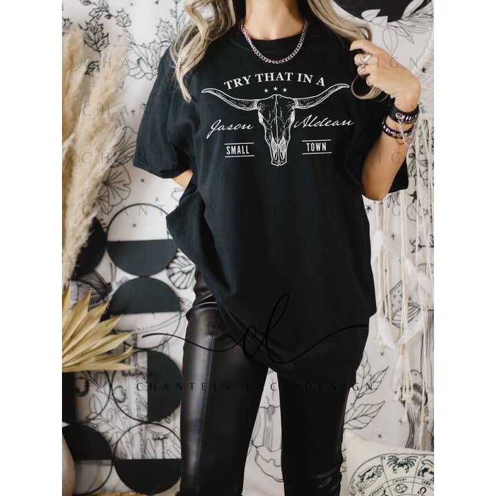 Prøv det i en lille by Aldean Comfort Colors White Ink for engroshandel hos Chantely Lace