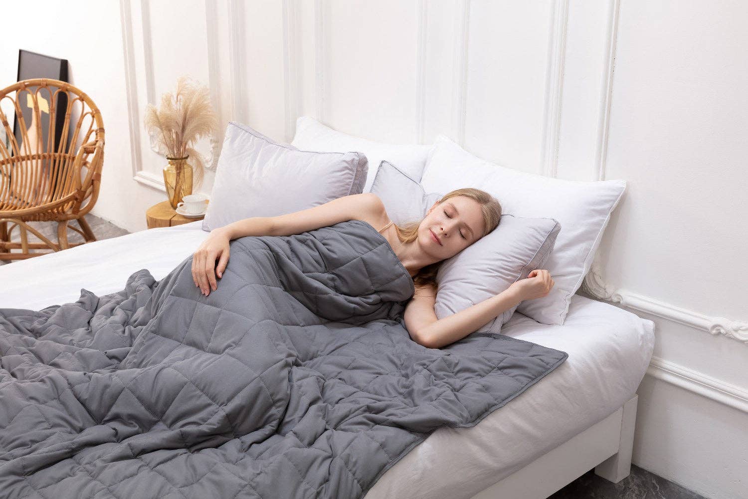 Okao Home Goods - Wholesale Bedding Blanket - Best Weighted Blanket King Size - Cool Bamboo Gray Comforter for Deep Relaxation3