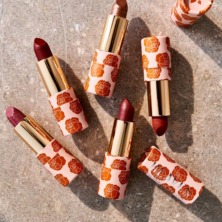 Heaven on Main Street - Wholesale Lipstick - Lipstick: 8 beautiful shades to choose from