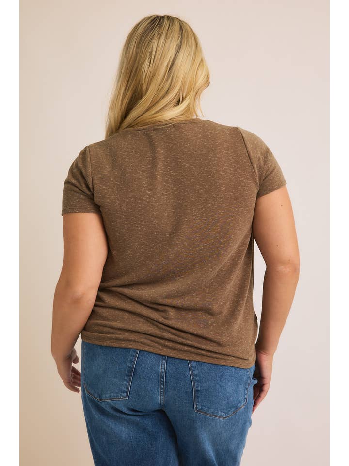 GILLI - Wholesale Shirt - Women's - **PLUS** ROUND NECK FRONT TWIST SHORT SLEEVE TOP