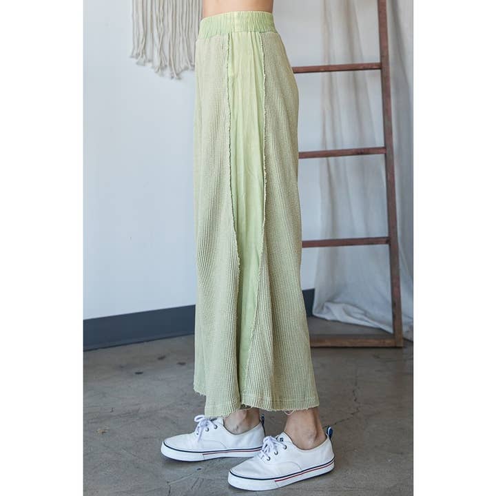 Oli&Hali - Wholesale Pants - Women's - WASHED ELASTIC WAIST BAND WIDE LEG CROPPED PANTS