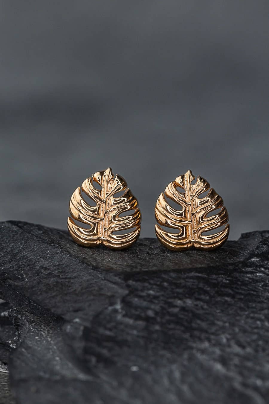 MadamLili - Wholesale Stud/Post Earrings - Monstera Leaf Earrings - 925 Sterling Rose Gold Plated - Exotic Leaves Jewelry - OHR925-898