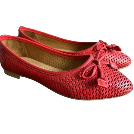 Pointed Red Ballet Flats With Ribbon Detail for wholesale by Begoria