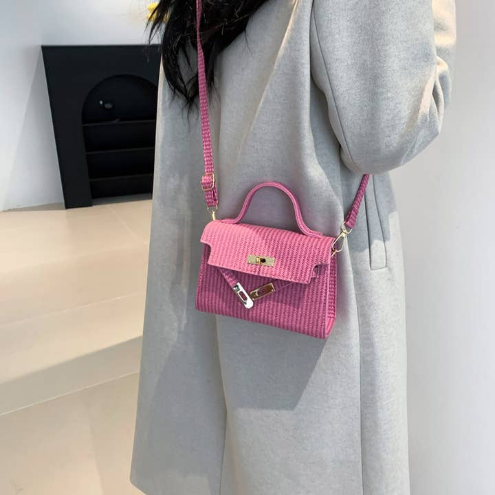 ACCITY - Wholesale Messenger Bag - Women's - NICHE FASHION RETRO MESSENGER BAG_CWAB32955