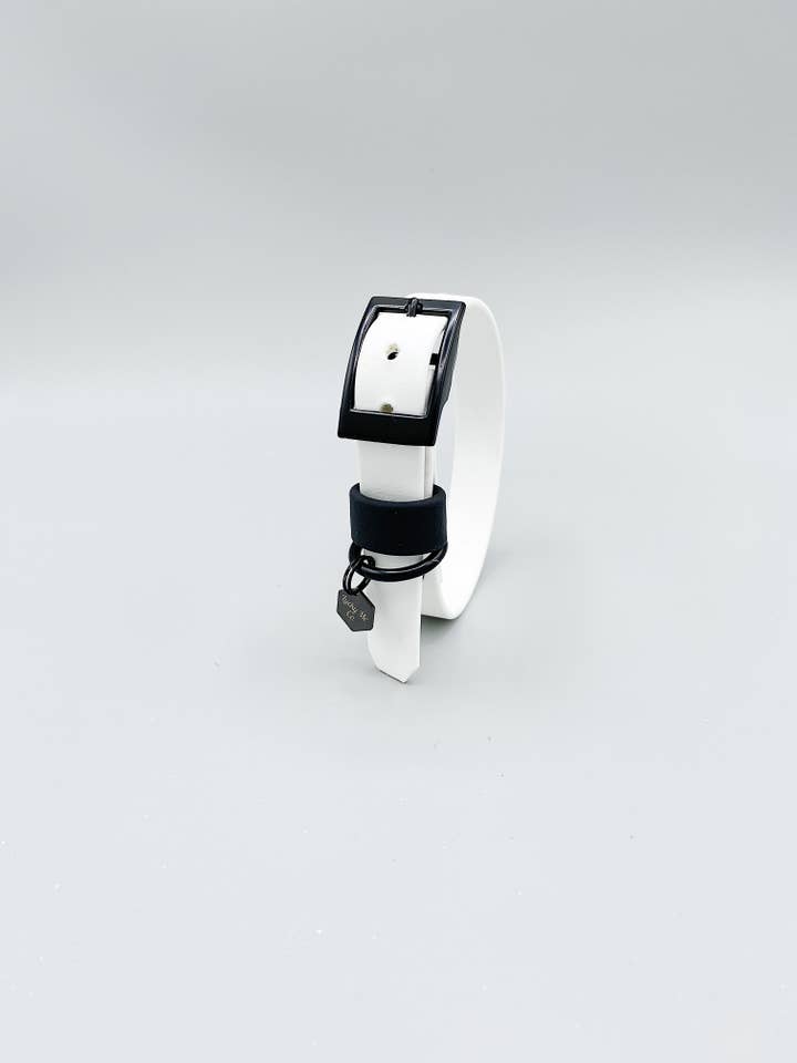 Dog Collar High Quality Ivory White Minimalist Weatherproof for wholesale by Lucky Me Co