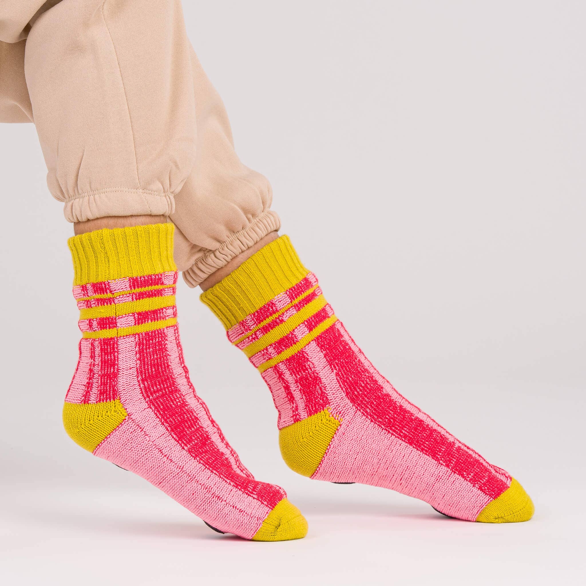 VERLOOP | knits - Wholesale Socks - Unisex - Plaid Stripe House Socks9