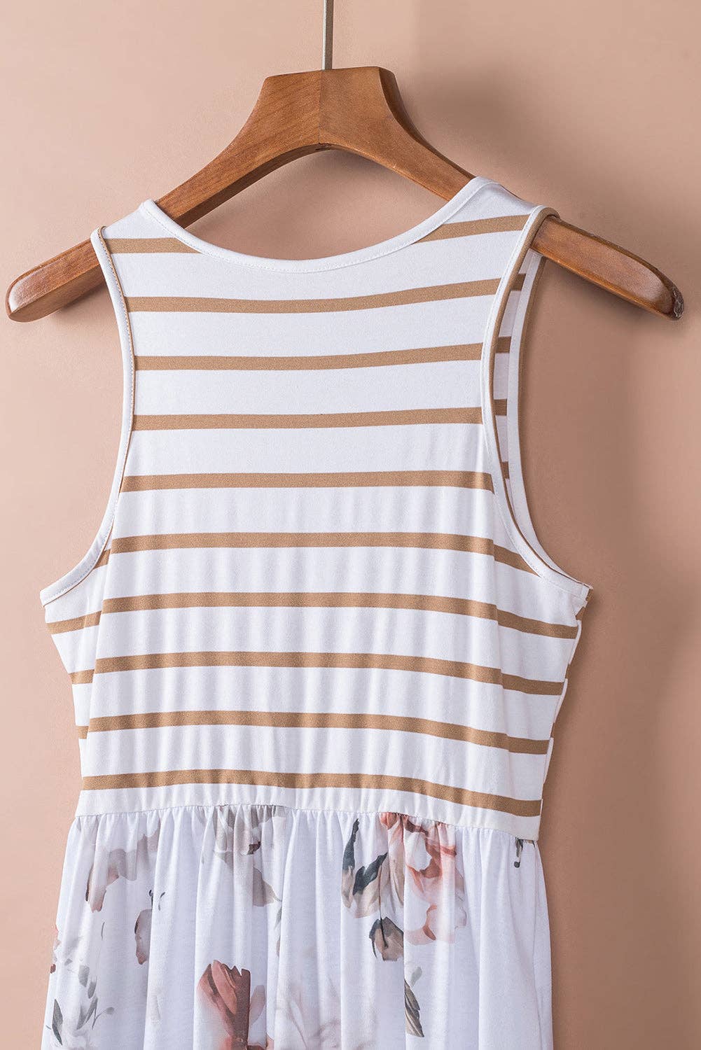 White Striped Floral Print Sleeveless Maxi Dress with Pocket for wholesale on Faire9