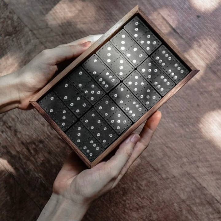 Blooh - Wholesale Dominoes - Handcrafted Leather Domino Set14