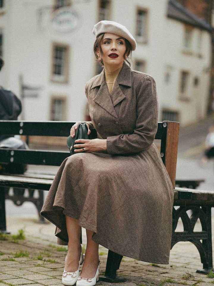 Casaco de Lã Castanho com Padrão Xadrez Cortado por atacado de Timeless London