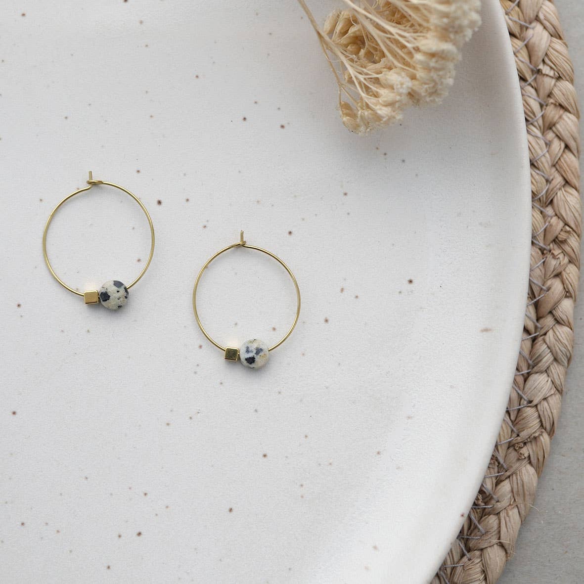 Fräulein Tapir – wholesale Hoop-örhängen – ALMA creoler med prickig dalmatinerjaspis2