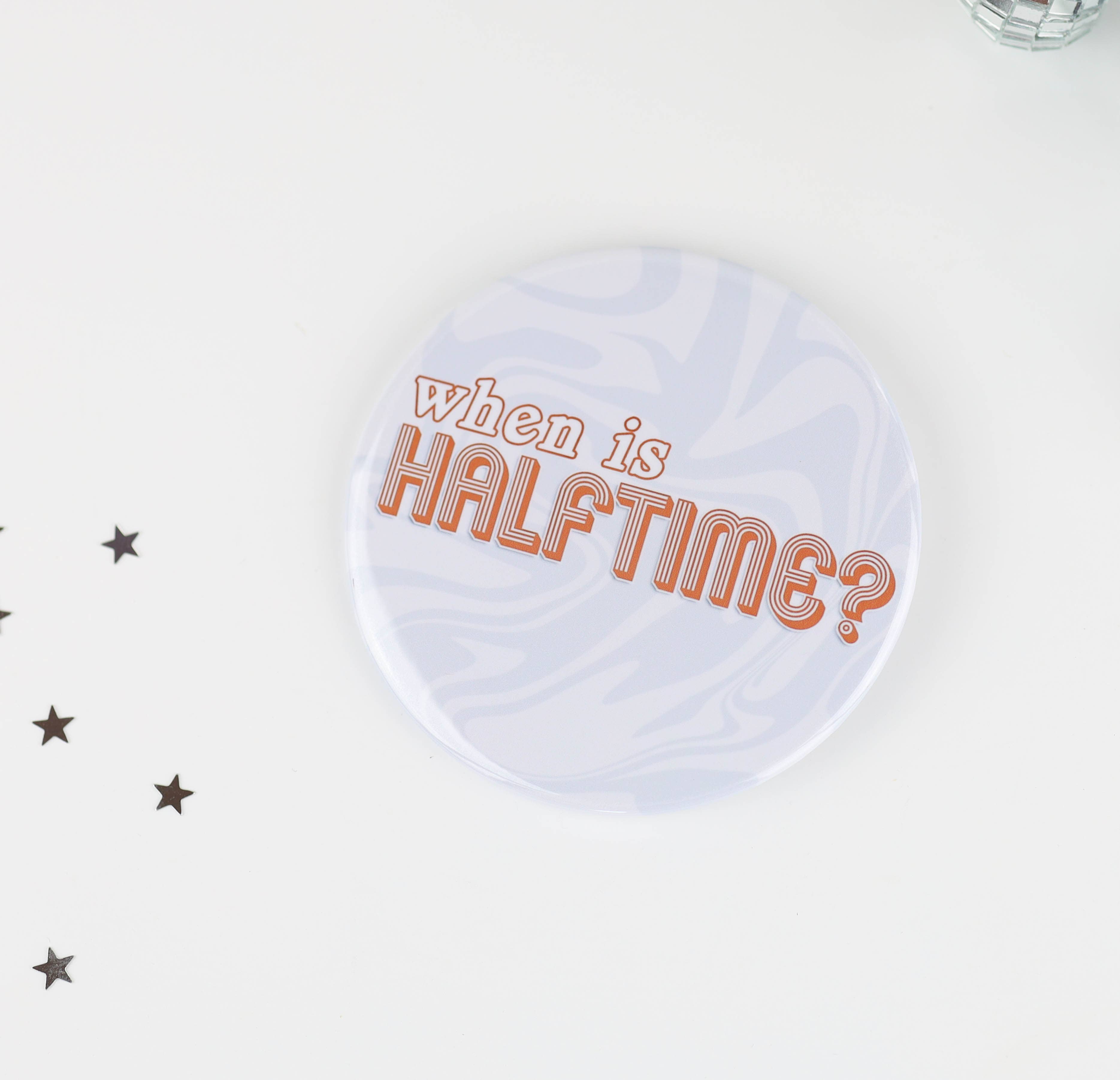 Tailgated Co. - Venta al por mayor Botón/prendedor - Botones naranja quemado para el día del juego | Pines para el día del juego2