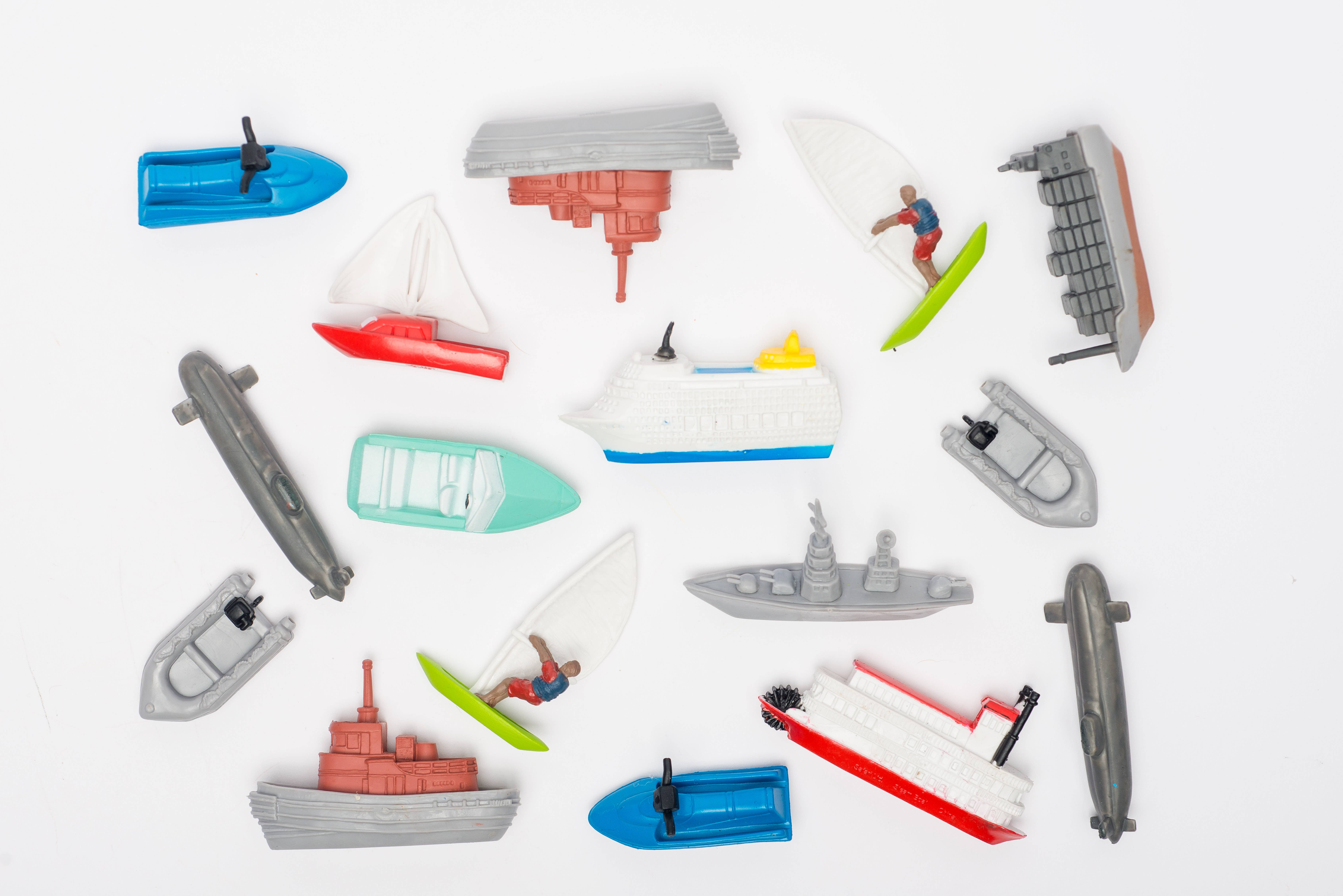 Purposeful Bliss - Fizzy Magic - Wholesale Bath Bomb/Fizz - Kid's Bath Bombs, Boat Surprises Mix1