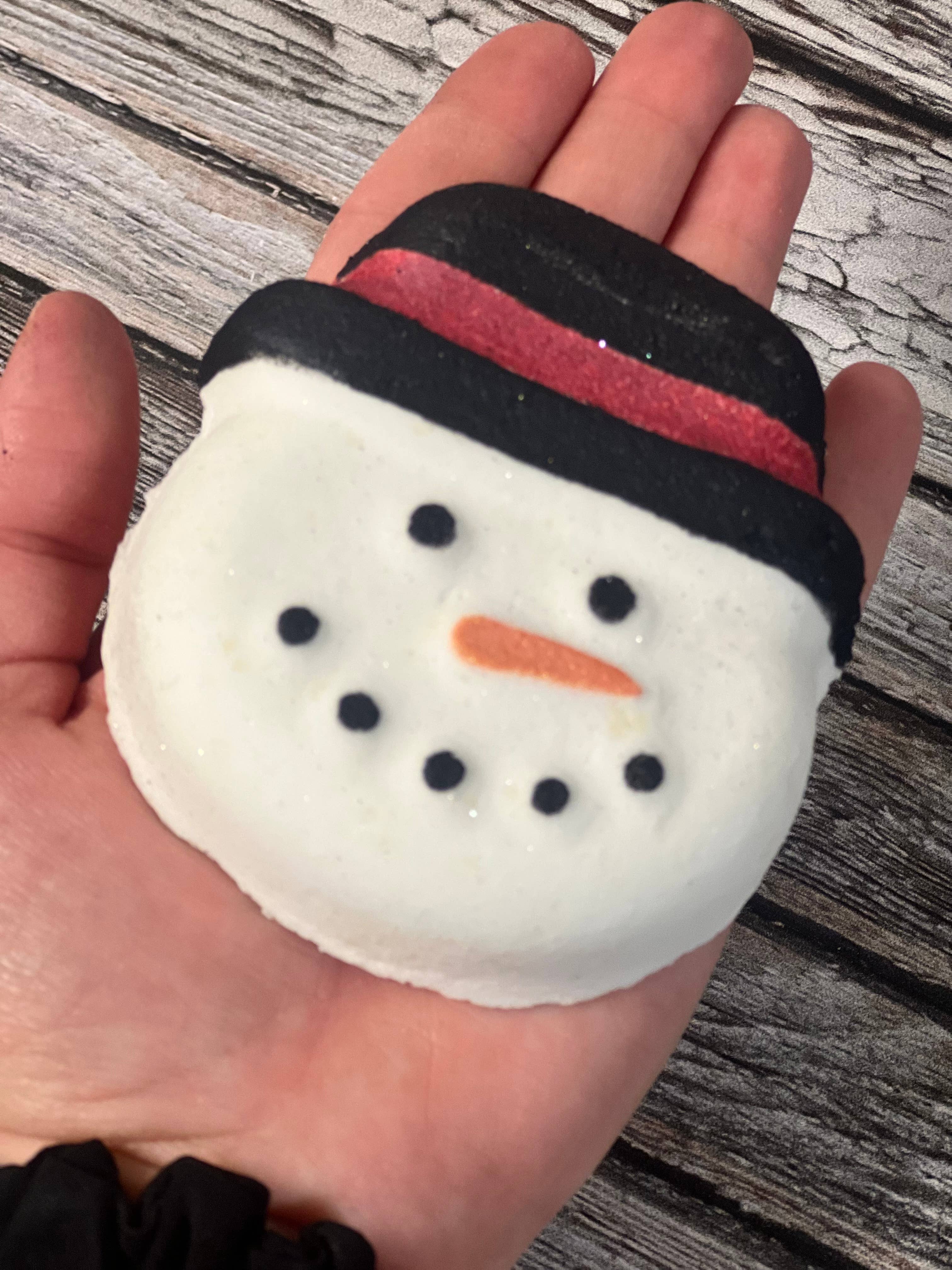 Southern Fleek Bath LLC - Wholesale Bruisbal/schuim - Snowman Head Badbom2