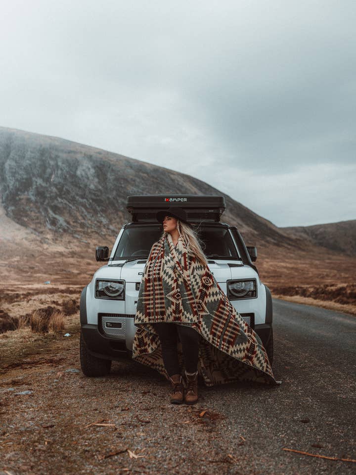 Secoya Blanket - Mint | Fall Decor for wholesale by Beyond Borders Collective | Artisan-Made Blankets & Throws