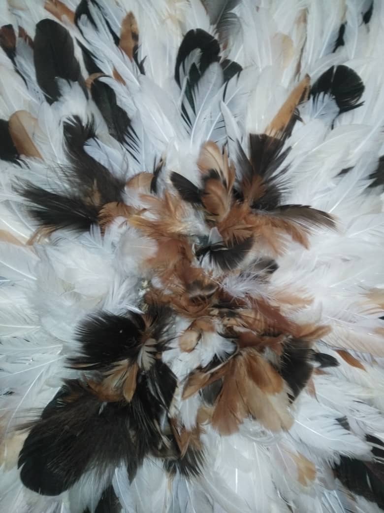 Beige and natural speckled white juju hat for wholesale on Faire5