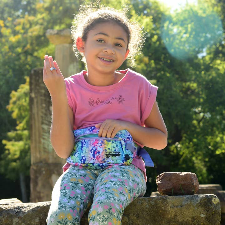 Sipsey Wilder - Wholesale Shoulder Bag - Kids - Cat Nap Kids Fanny Pack10