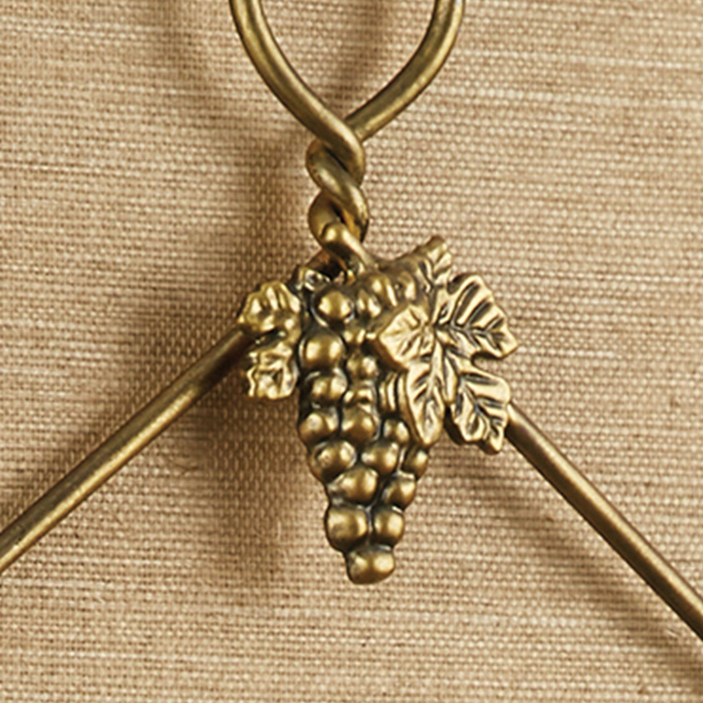 Park Designs – wholesale Wine rack – Williamsburg Mason Reserve Wine Glass Holder3