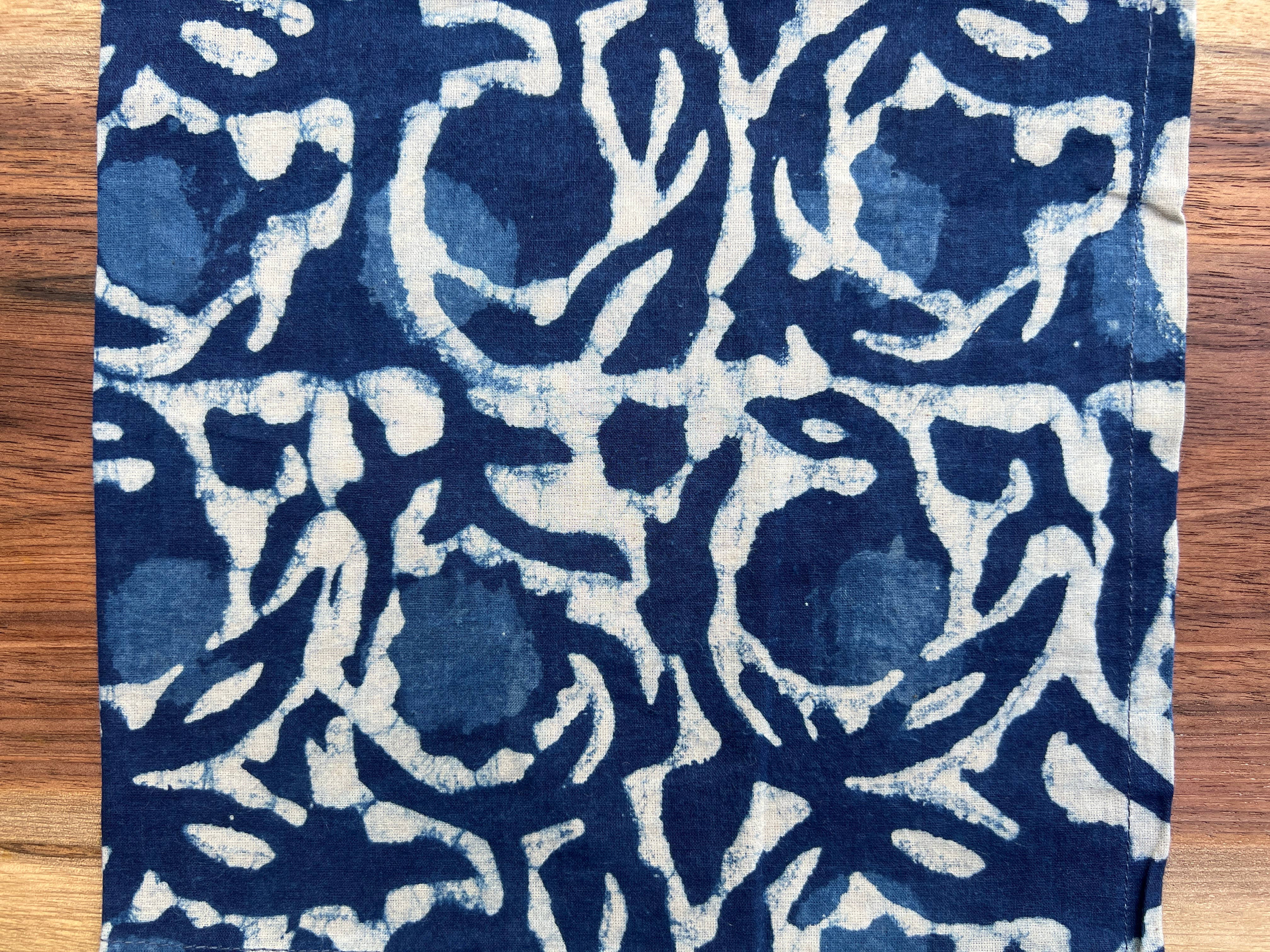 Peaceware - Wholesale Dinner & Cloth Napkin - Cotton Table Napkins - Assorted Indigo -Aria (Set of 4)3