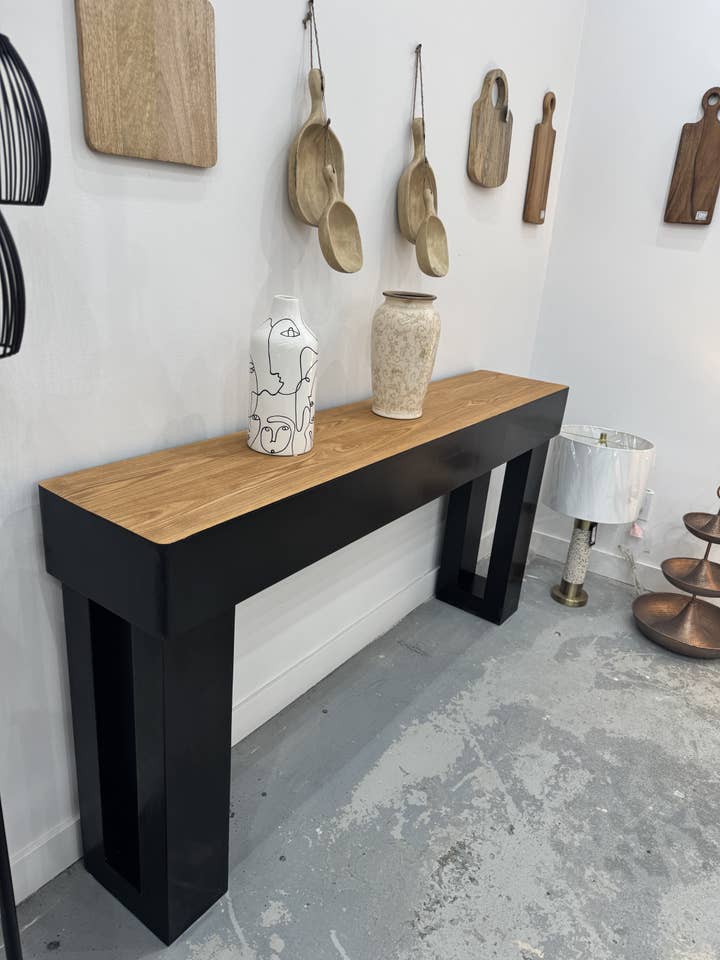 Table console - Idéale pour l'entrée ou derrière le canapé 50" pour la vente par Curv & Carv