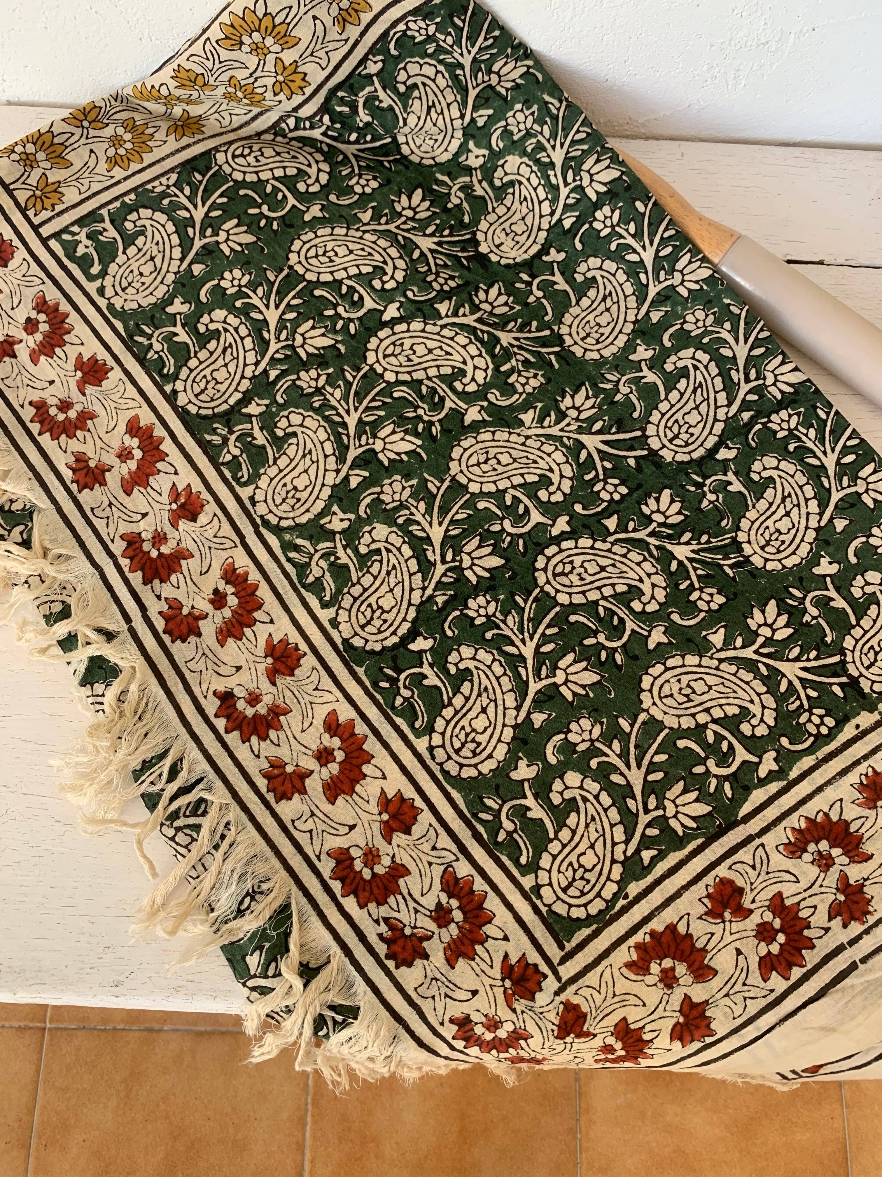 Aurobelle Ibiza – wholesale Scarf – Women's – Big size Bagru Sarong  , dupatta - Pareo  -green flower /block print cotton shawl  Red flower new collection0