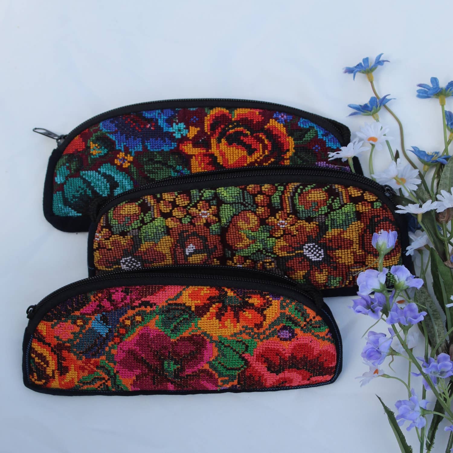 Lucia's Imports - Wholesale Eyewear Cases & Holders - Women's - Padded Eyeglass Case1