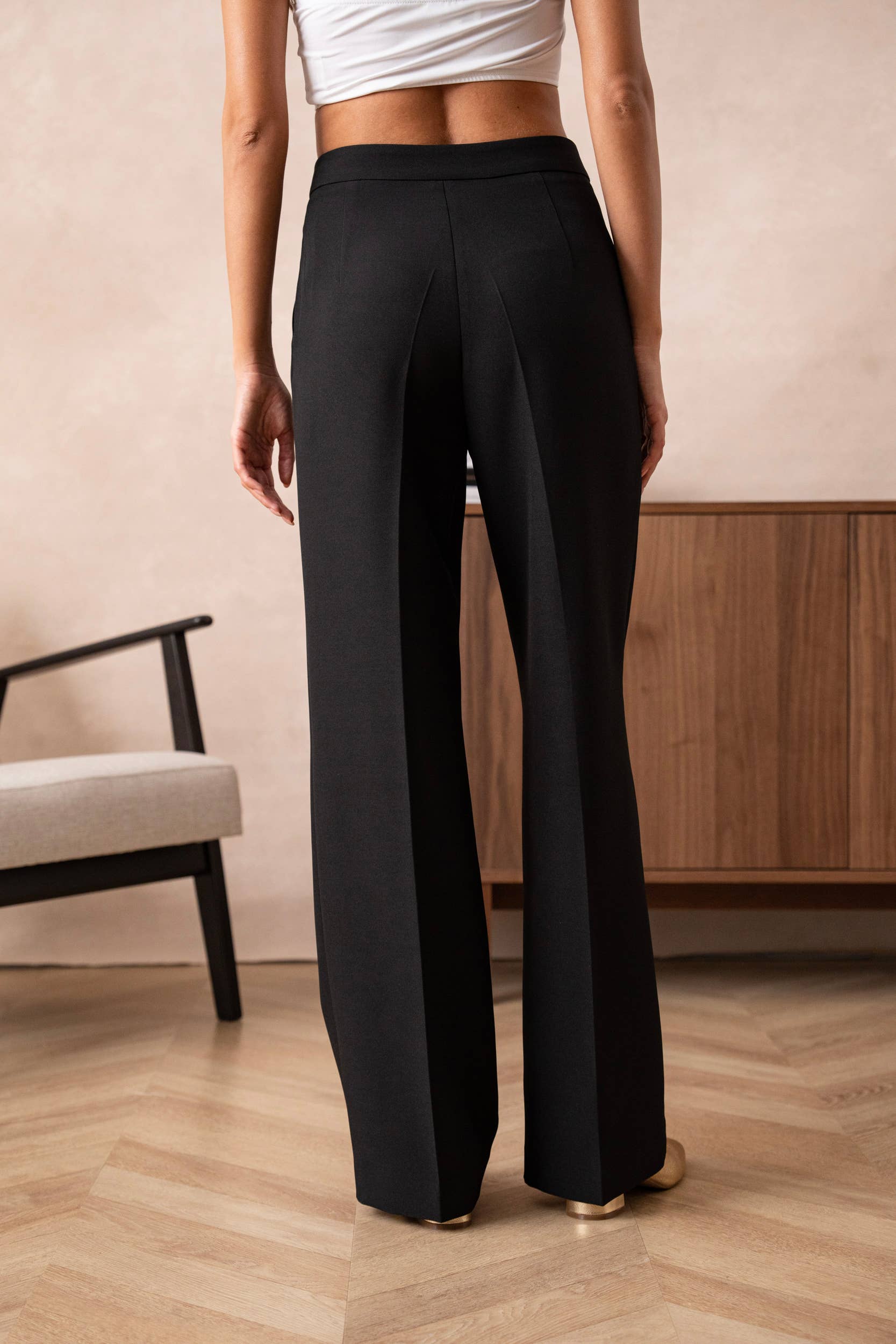 Attentif Paris - Wholesale Pants - Women's - [Signature] Long straight-cut pants29