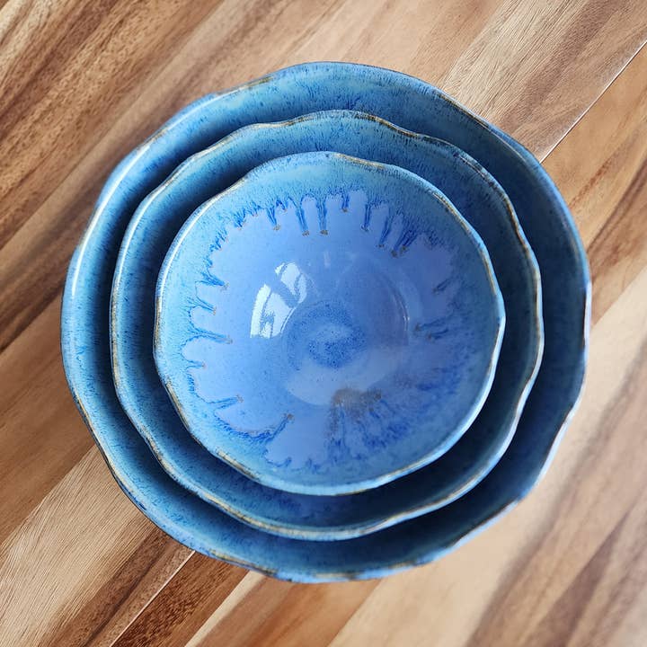 Bol à bords ondulés - Fabriqué sur commande - Poterie en grès faite à la main pour la vente par Dock 6 Pottery