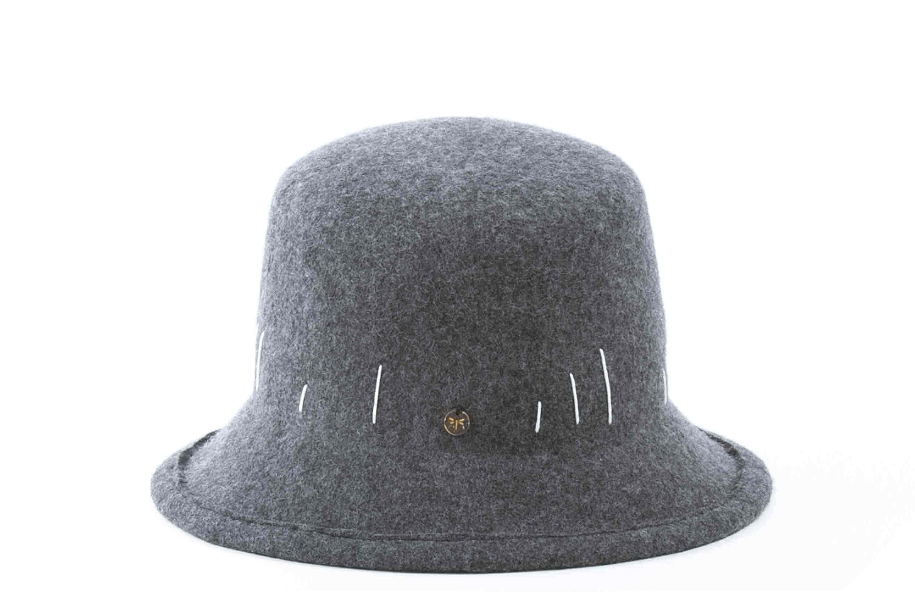 Yesey - Wholesale Bucket Hat - Women's - "Bucket" cappello in feltro di lana fatto a mano in Italia1