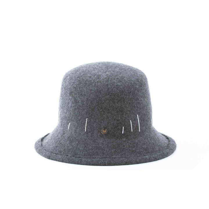 Yesey - Wholesale Bucket Hat - Women's - "Bucket" cappello in feltro di lana fatto a mano in Italia1