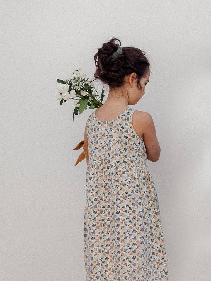 Edlin Dress Coral for wholesale by Tiralahilacha