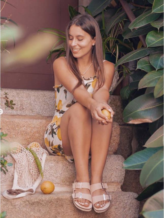 GENUINS - Wholesale Sandals - Women's - HAWAII VEGAN SUEDE NUDE
