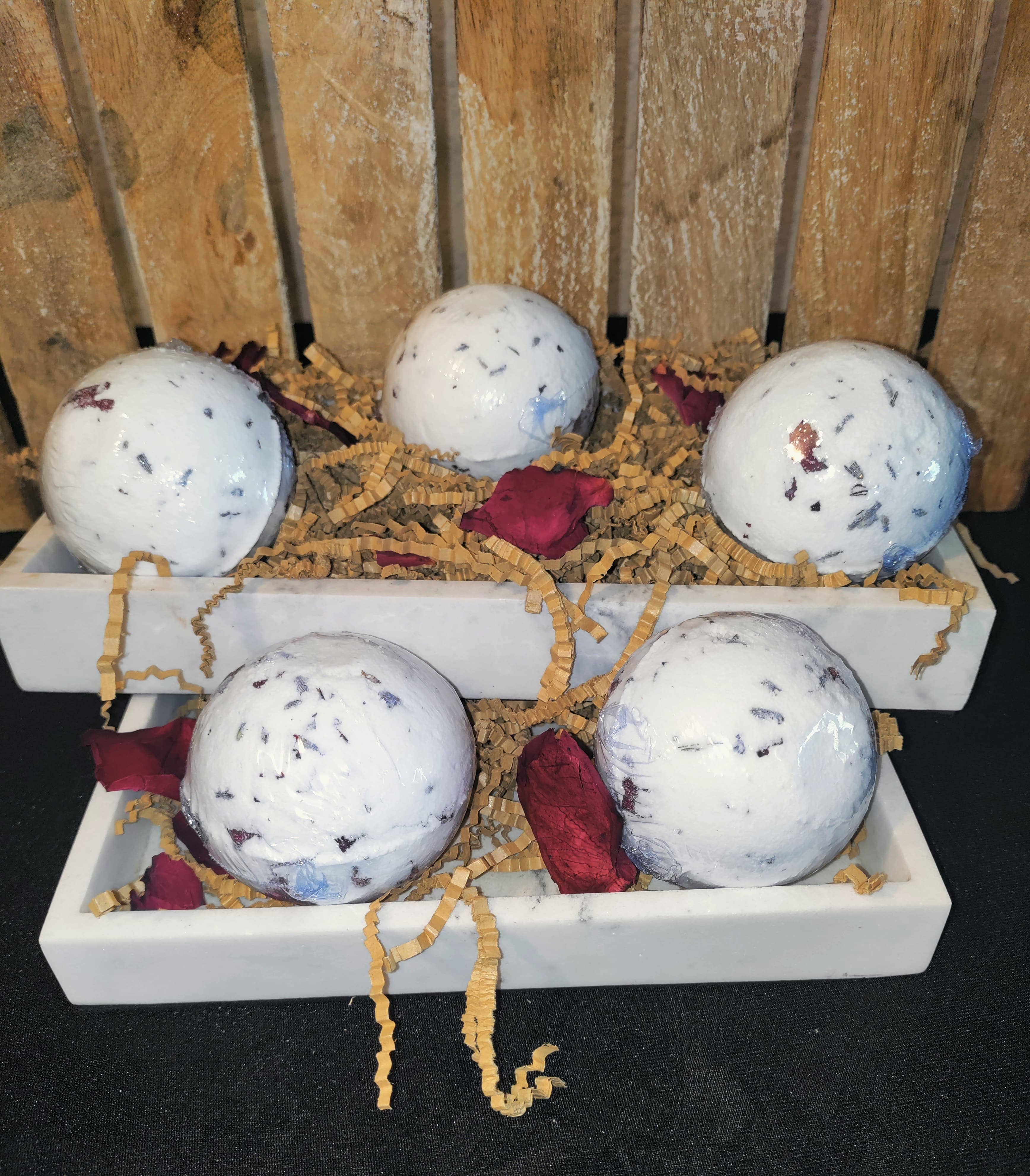 The Treasure Chest Gifts & More - Vendita all'ingrosso Bombe/polveri da bagno - Bomba da bagno alla vaniglia e rosa botanica (set di 3)2