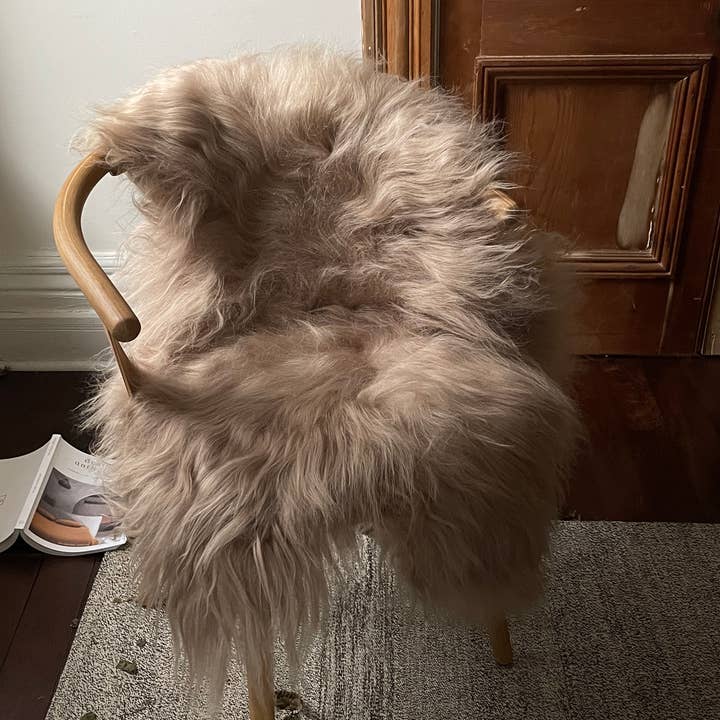 Black Sheep (White Light) - Wholesale Area Rug - Camel Icelandic Sheepskin Throw Rug4