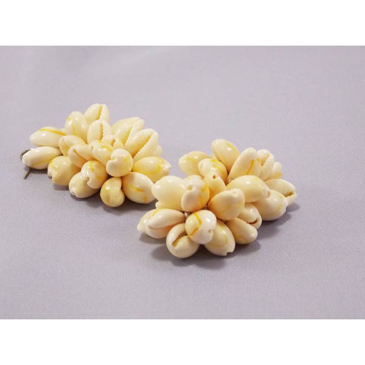 Ninolia – Großhandel Ohrhänger – Muschel-Ohrringe Hawaii Kauri Muschel Schmuck Cluster Ohrringe baumeln Tropfenohrringe Sea Shell Strandschmuck Natürliche Muschel nautischer Schmuck Trend